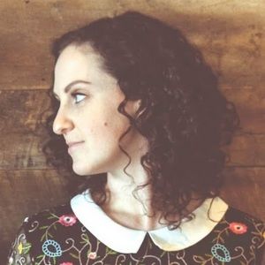 Meet your Posher, Elizabeth